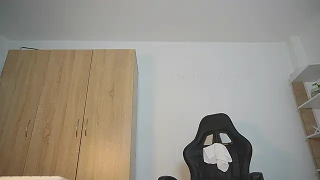 celestes777 online show from 03/13/26, 07:42