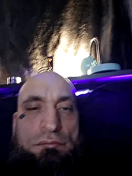 Snapshot of RealisedBooking chatting on 02/11/26, 09:14 RealisedBooking online show from 02/11/26, 09:14