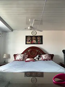 lriana miller online show from 03/22/26, 08:34