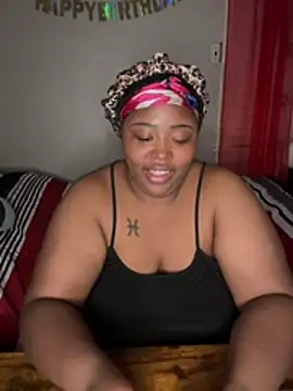 Chocolatebunnyxx96 online show from 02/21/26, 06:36