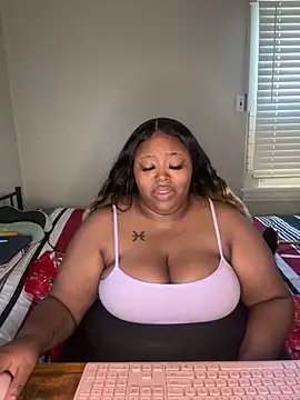 Chocolatebunnyxx96 online show from 03/24/26, 05:29