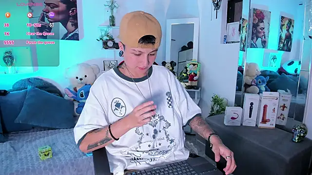 Zury Ramirez online show from 01/10/26, 07:37