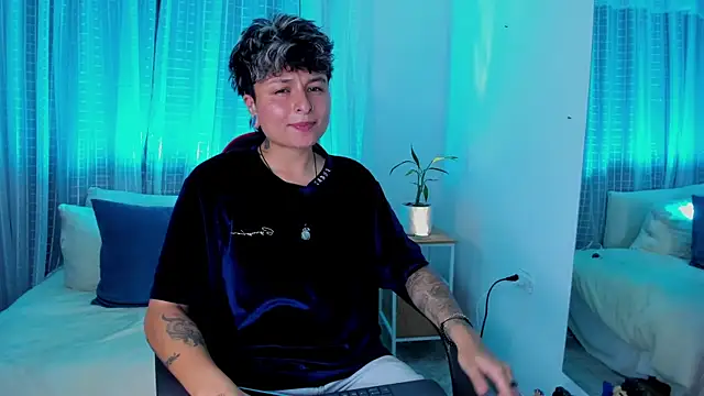 Zury Ramirez online show from 04/06/26, 10:33