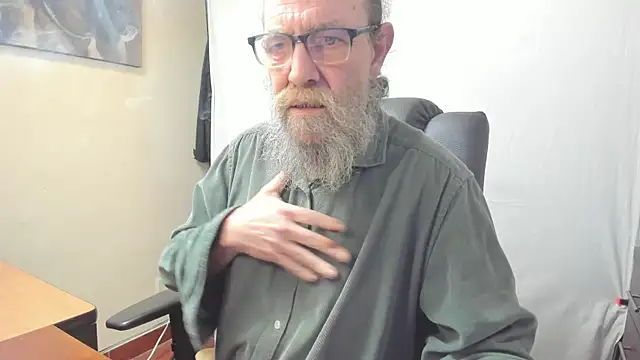 Uncle Hottie online show from 02/20/26, 06:30