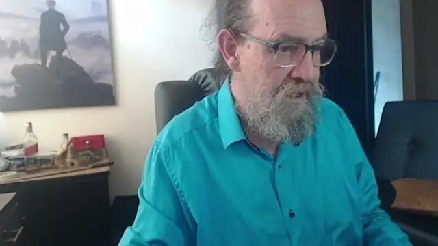 Uncle Hottie online show from 06/28/26, 05:19