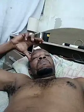 Negaomalinha1 online show from 02/17/26, 06:36