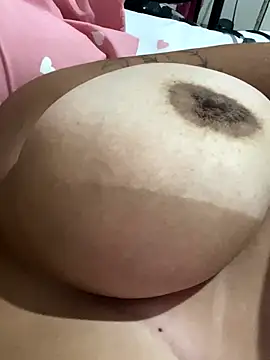 AnneM5 online show from 01/07/26, 05:21