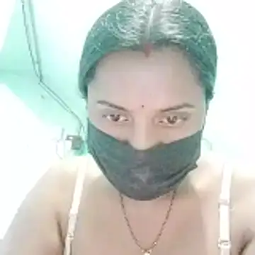 Snapshot of debpriyasen92 chatting on 02/05/26, 10:31 debpriyasen92 online show from 02/05/26, 10:31