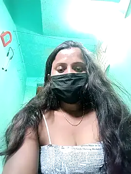 Snapshot of debpriyasen92 chatting on 02/18/26, 06:42 debpriyasen92 online show from 02/18/26, 06:42