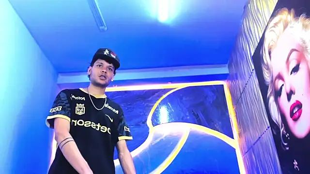 Lucas hot 20 online show from 02/09/26, 01:26