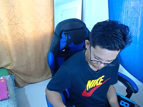 holly oreo online show from 07/19/26, 10:46