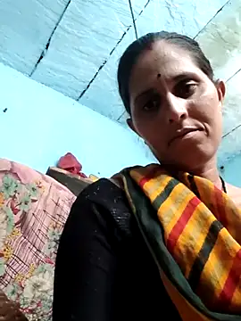 Bhavna8080 online show from 06/07/26, 07:23
