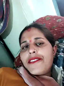 Bhavna8080 online show from 06/17/26, 05:21