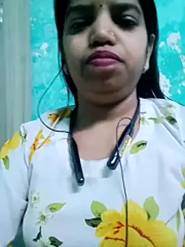 Shruty-11 online show from 02/26/26, 09:19