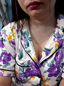 sumaiaa629 online show from 01/09/26, 06:53