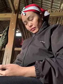 hinicky-0 online show from 02/25/26, 03:27