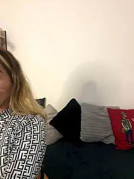 Felicity Hops online show from 01/15/26, 10:35