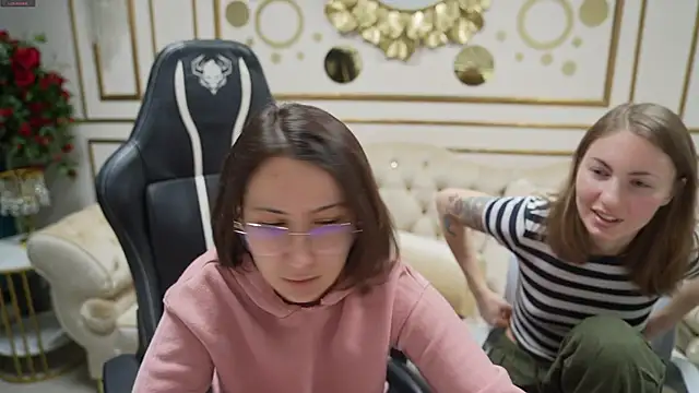 Zoe Kiss online show from 01/09/26, 11:46