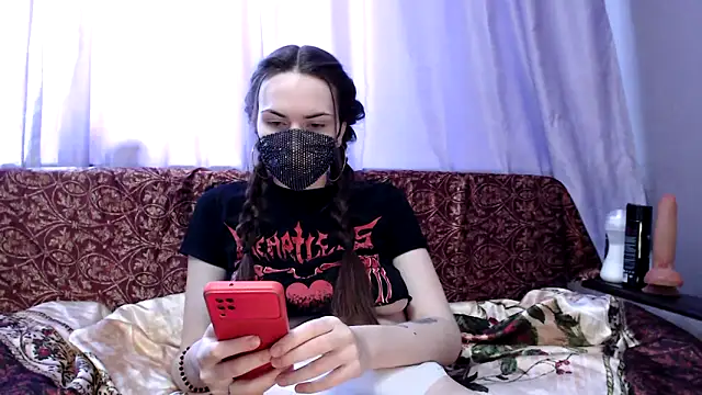 SilentShard online show from 04/10/26, 12:10