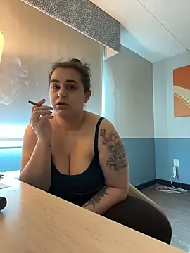 LadyxOnyx online show from 02/02/26, 06:17