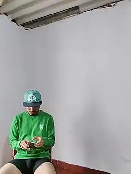 Maliha 21 online show from 04/16/26, 07:58