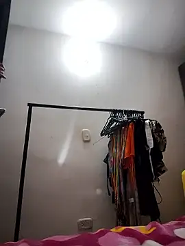 Snapshot of laperracobarde chatting on 01/09/26, 09:45 laperracobarde online show from 01/09/26, 09:45