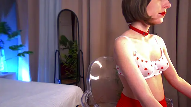 Lil  Fleur online show from 02/13/26, 09:00