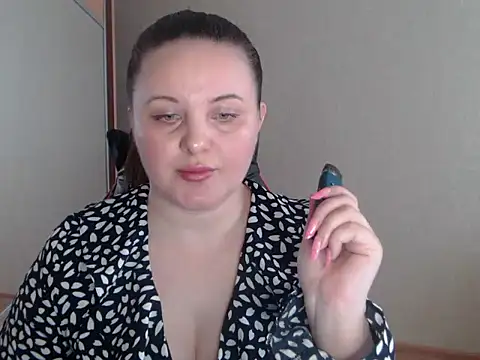 Sabrina Weaver online show from 02/24/26, 12:14