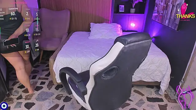 ThaliaBrookss  online show from 01/08/26, 04:59