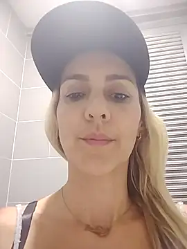 Monita Med online show from 03/23/26, 01:31