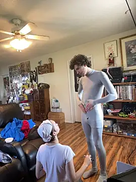 SugarNCinnamon online show from 04/04/26, 06:16