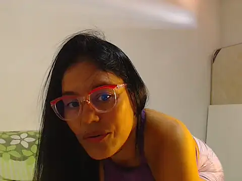 Elizabeth manzon online show from 06/01/26, 07:48