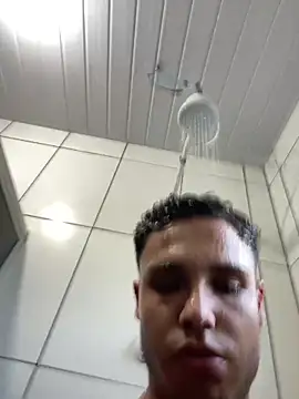 Wellington00  online show from 01/06/26, 09:18