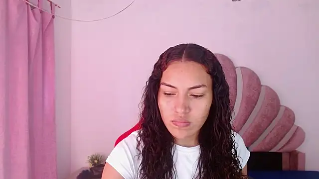 Naya  fox723 online show from 02/09/26, 05:39