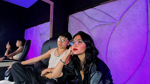 velvet mystic online show from 04/04/26, 03:49