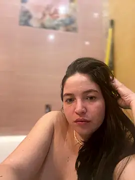 AlexaYvonne online show from 01/12/26, 04:18