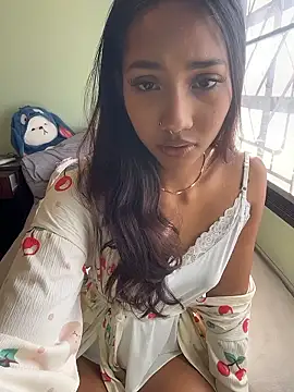 Lyla Love online show from 01/10/26, 08:16