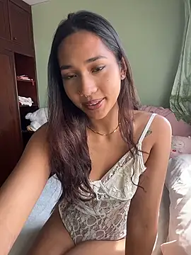 Lyla Love online show from 01/15/26, 07:35