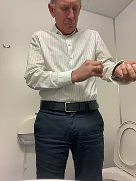 Pierre4tjyxx online show from 02/05/26, 04:33