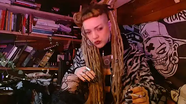 spiralhokkaido23 online show from 05/16/26, 06:21