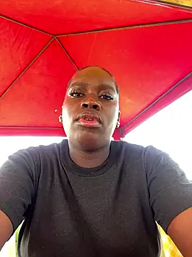 Guianna27 online show from 01/12/26, 06:24