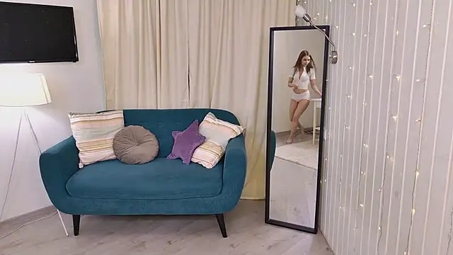 sheilaa pink online show from 04/08/26, 07:25