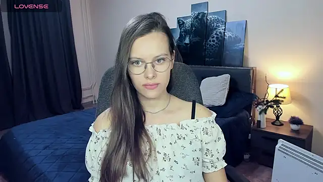 AyumiBlossom online show from 01/12/26, 04:23