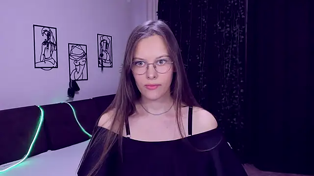 AyumiBlossom online show from 03/28/26, 01:00