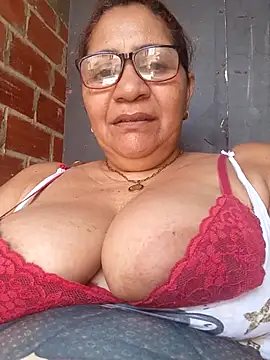 Sammylatinaxxx online show from 03/26/26, 03:50