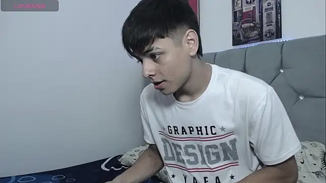 Loganjhonson19 online show from 01/16/26, 02:04