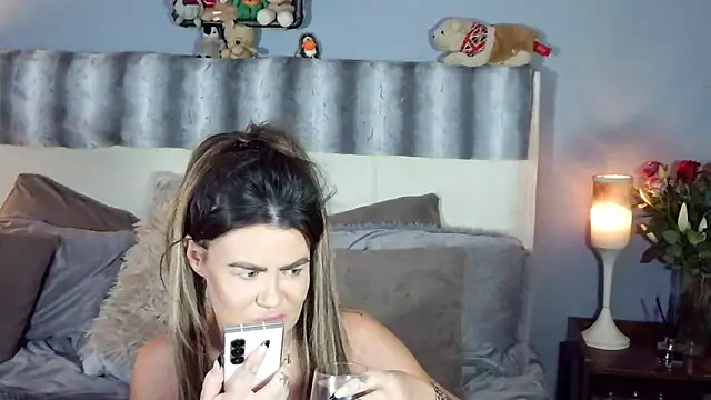 ScottishIvy online show from 02/06/26, 07:39