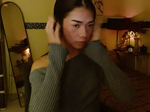 Snapshot of EnviousMaddie chatting on 01/12/26, 01:16 EnviousMaddie online show from 01/12/26, 01:16