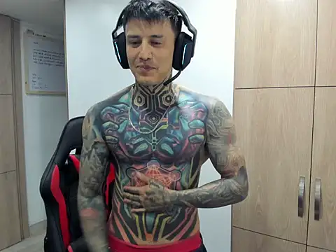 Chrissblack online show from 03/25/26, 03:56