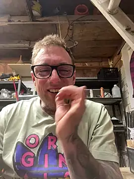 WIDBIGWHITECOCK online show from 03/21/26, 12:26